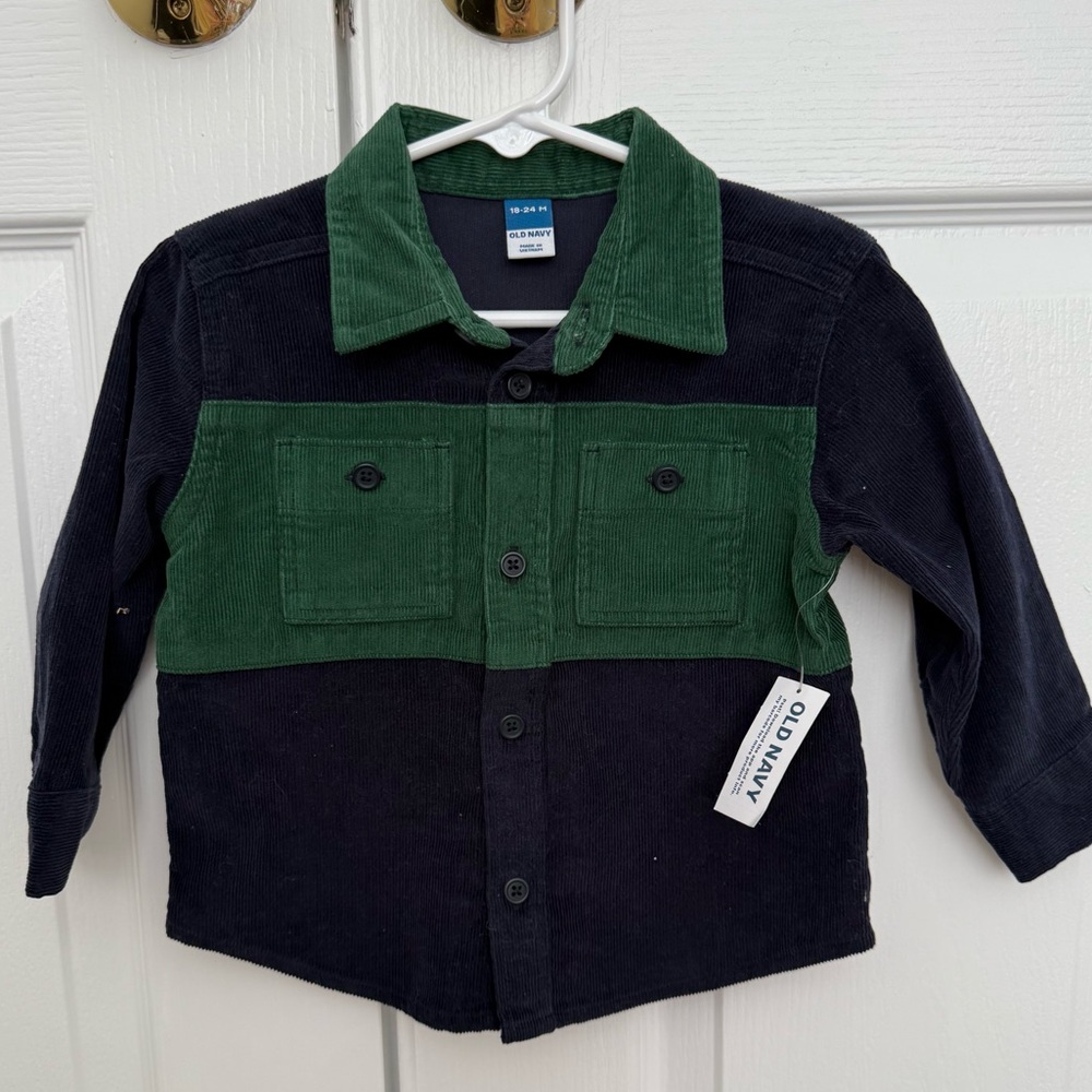 Boys Old Navy Black and Green Corduroy Button-Up NWT